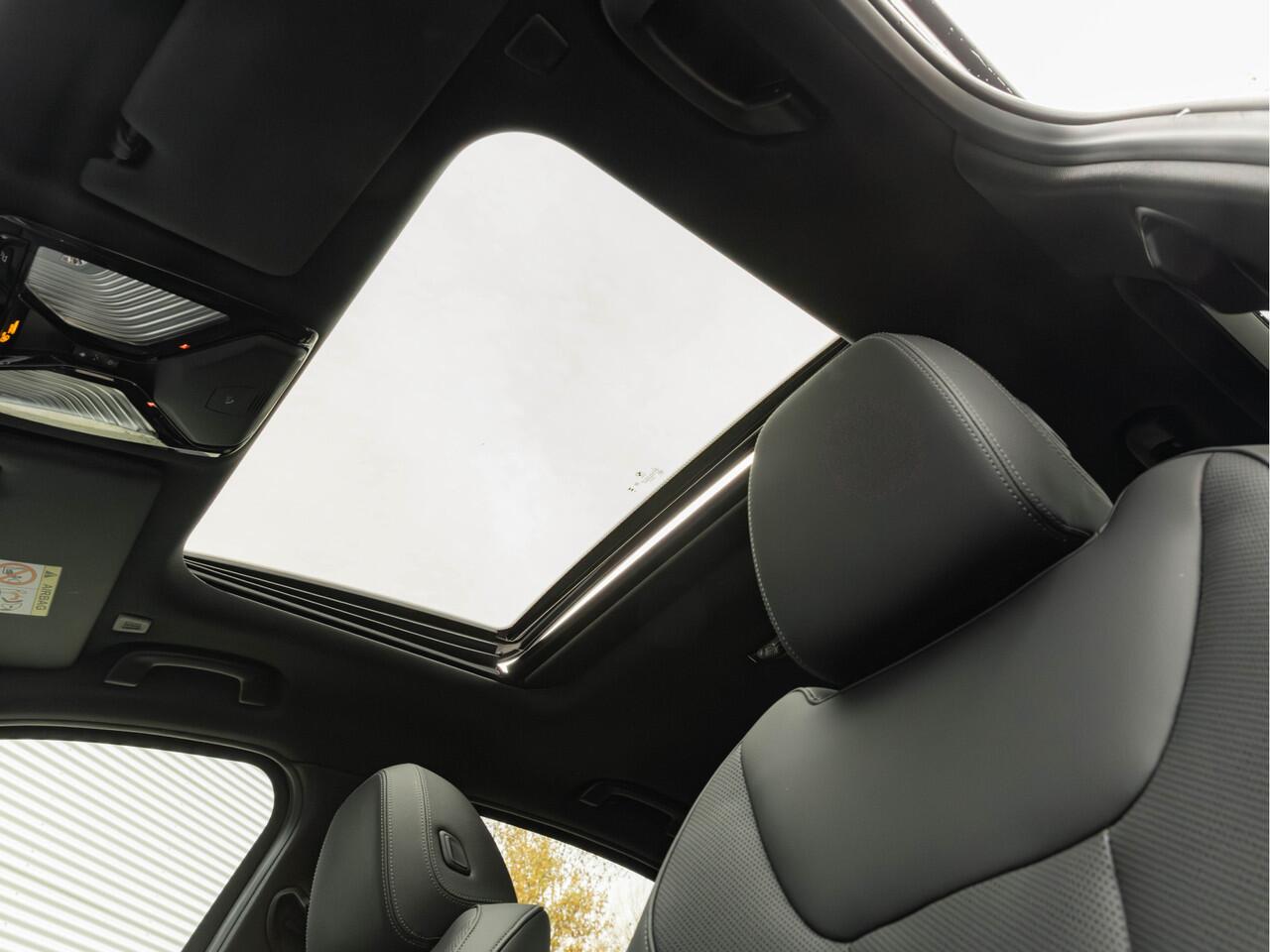 BMW 3-SERIE 330e M-Sport - LCI 2 - Schuifdak - Trekhaak - Widescreen - Hifi - Camera