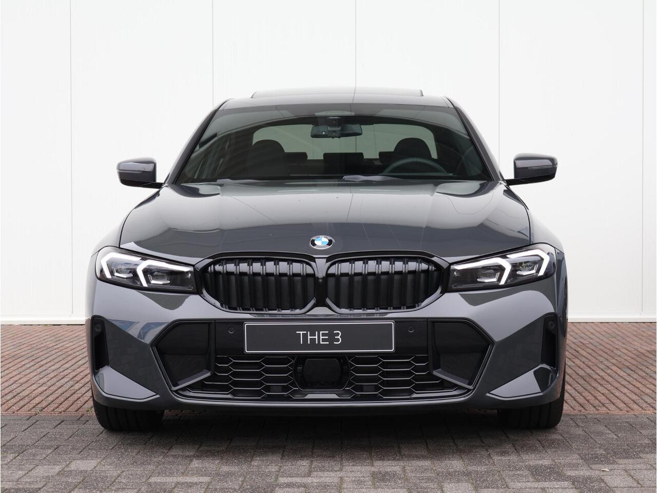BMW 3-SERIE 320i M Sportpakket Pro | Innovation Pack ll