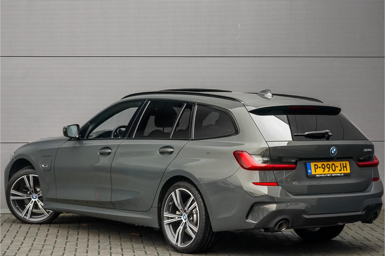 BMW 3-SERIE Touring 320e M-Sport Dravitgrau Pano Leder Trekhaak 19"