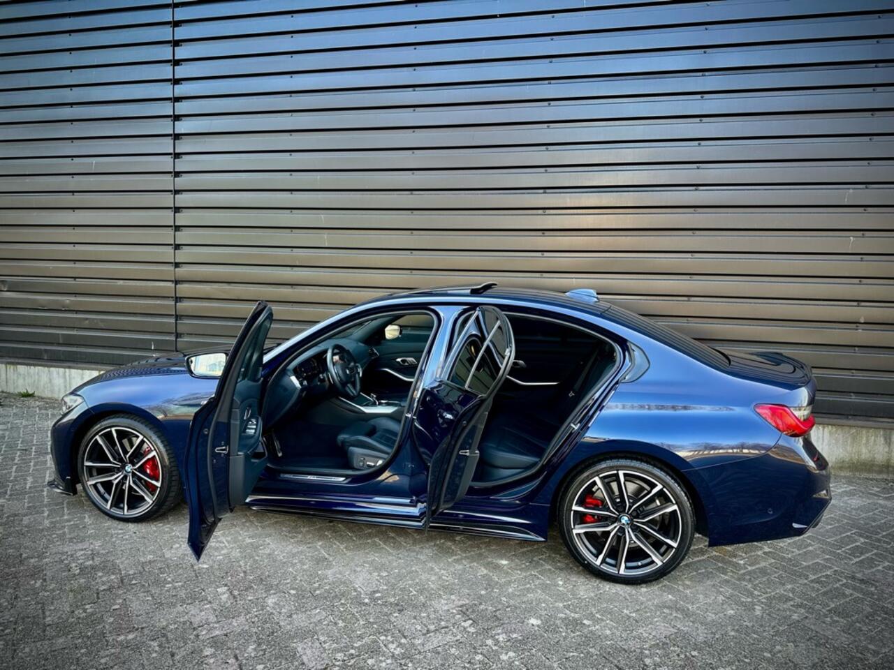 BMW 3-SERIE 320i M-PERFORMANCE DAK|M STOEL|MEMORY|CAM|HiFi