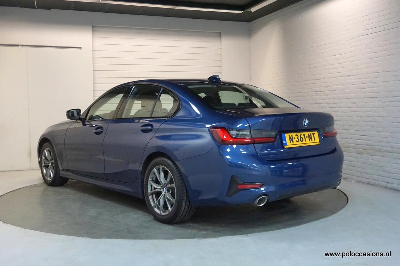 BMW 3-SERIE 318i Automaat | Carplay | LED | DAB+ | Sportstoel | Half leer