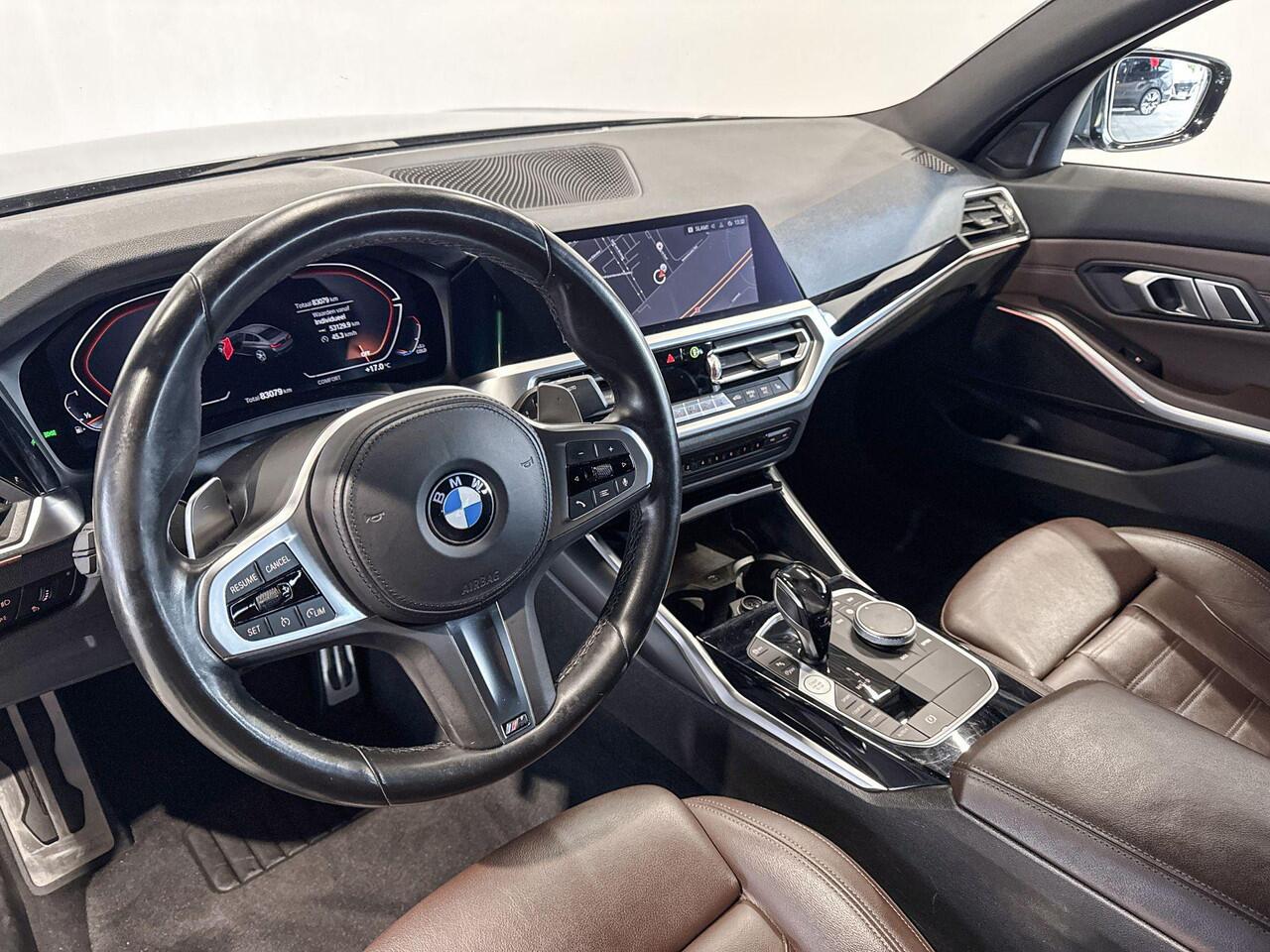 BMW 3-SERIE Sedan 320i Executive Edition Model M Sport | Selections