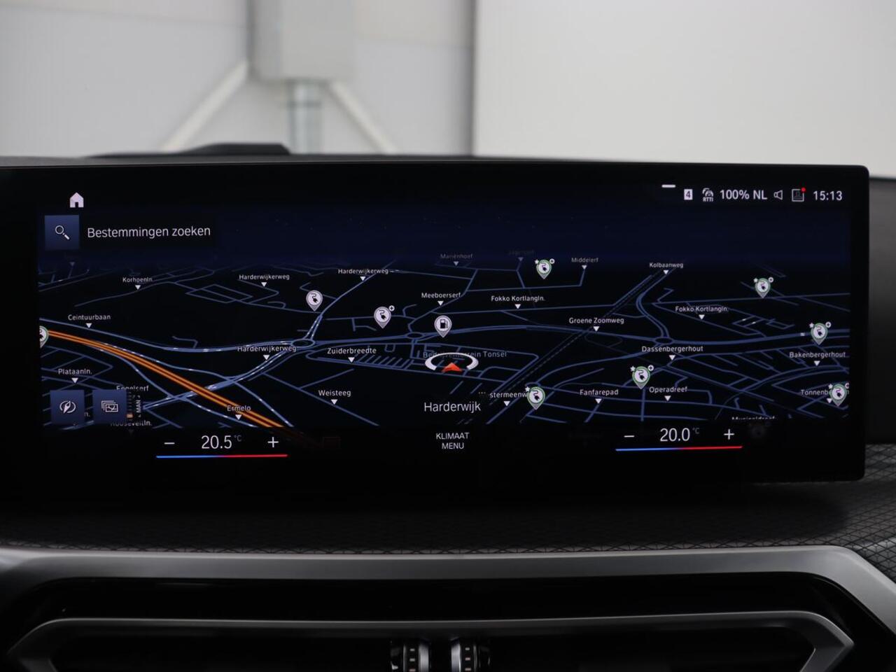 BMW 3-SERIE 330e M Sport | Leder | Trekhaak | Stoel & stuurverwarming | Carplay | Sportstoelen | Navigatie | Full LED | Park Assist | Live Cockpit | PHEV | Plug In