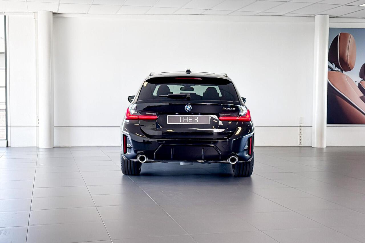 BMW 3-SERIE Touring 330e | M Sport | Harman Kardon | Head-up Display | Trekhaak |