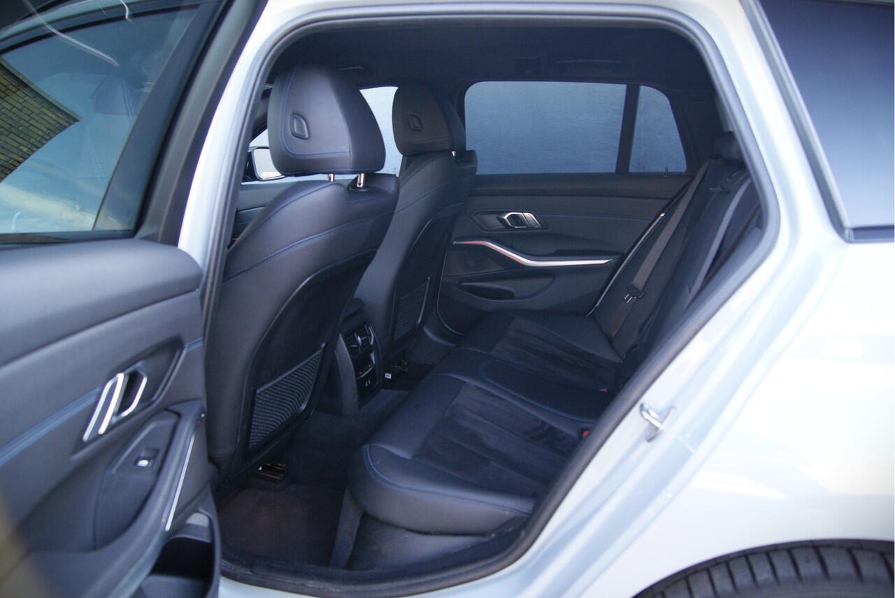 BMW 3-SERIE Touring 330e 292PK Lci M-Sport Shadow Widescreen/ACC/Camera/19Inch