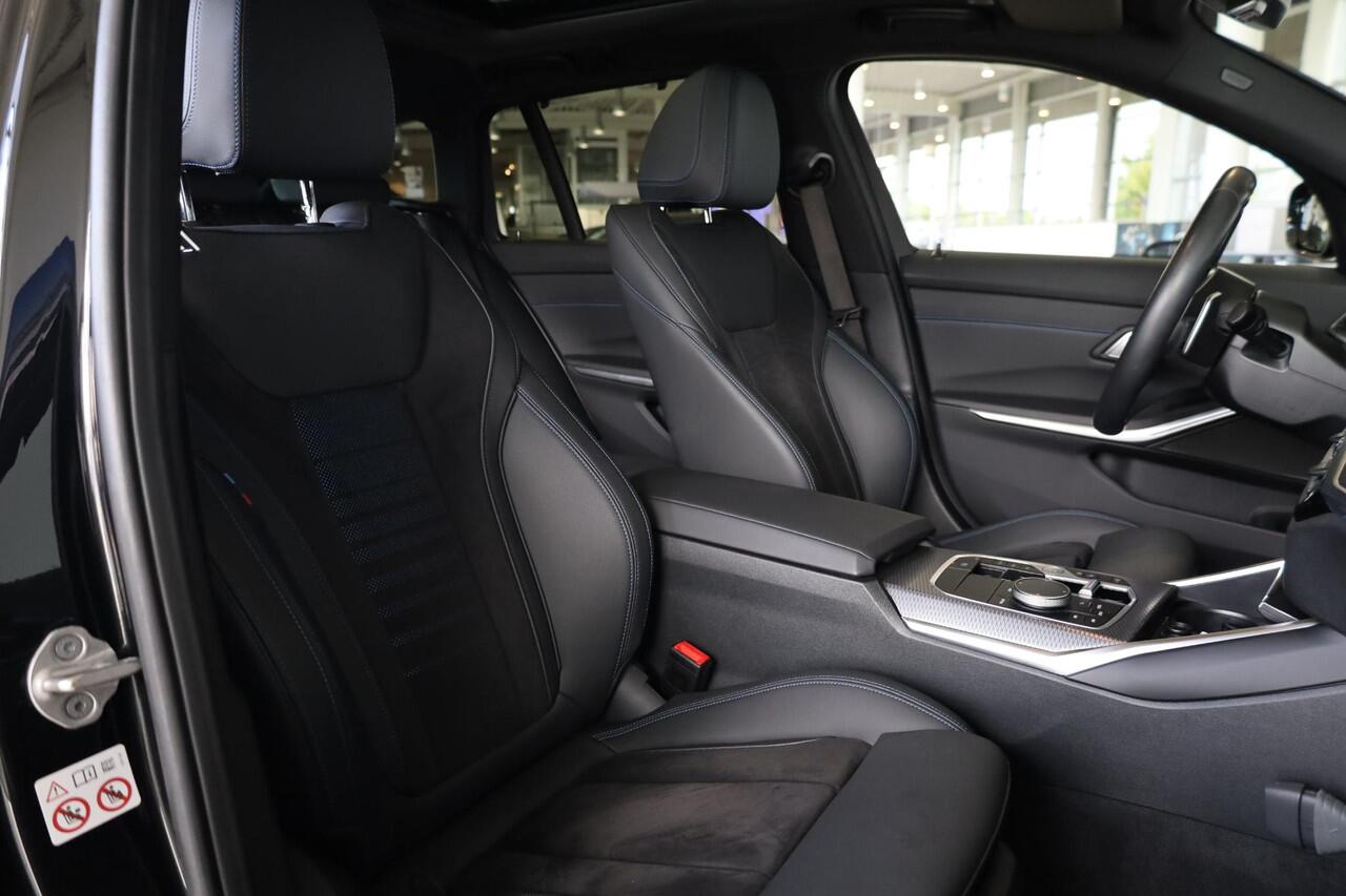 BMW 3-SERIE Touring 320e | Elektrisch Glazen Panorama-dak | M Sportpakket | cruise control adaptief met Stop&Go | Travel Pack