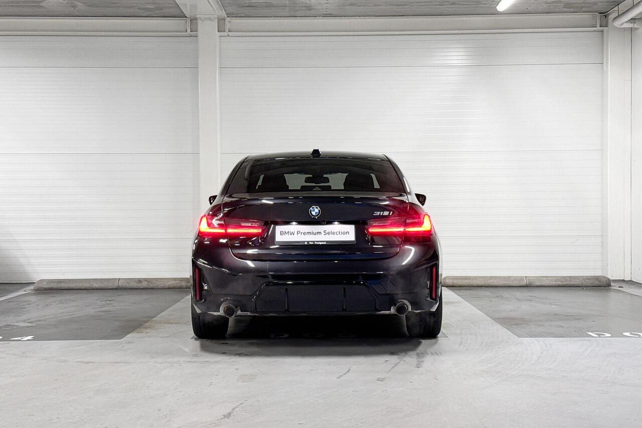 BMW 3-SERIE Sedan 318i | M-Sport Pro | Innovation Pack | Comfort Pack | Driving Assistant | Harman/kardon | Comfort Access | Selections