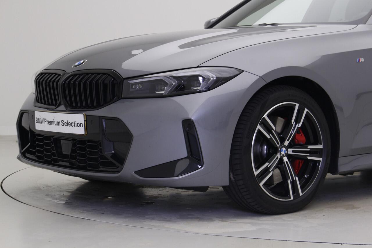 BMW 3-SERIE 320i M-Sport Pro | Active Cruise Controle | Elektrisch verstelbare stoelen | Nu voor 49.895,-