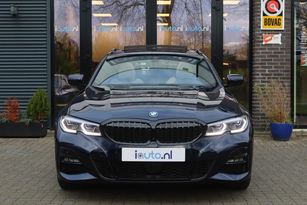 BMW 3-SERIE Touring 330e M-Sport Shadow Line Pano/Laser LED/Leder/360/Keyless/Head-up/ACC/Dodehoek