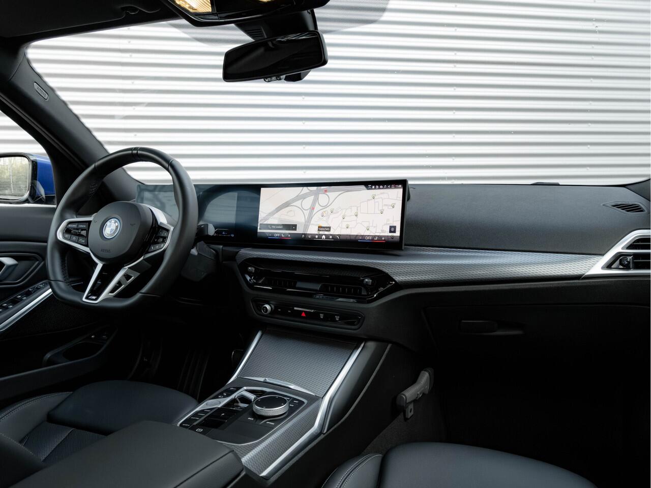 BMW 3-SERIE 330e M-Sport - LCI 2 - Dak - Trekhaak - Comfort Access - Comfort Pack