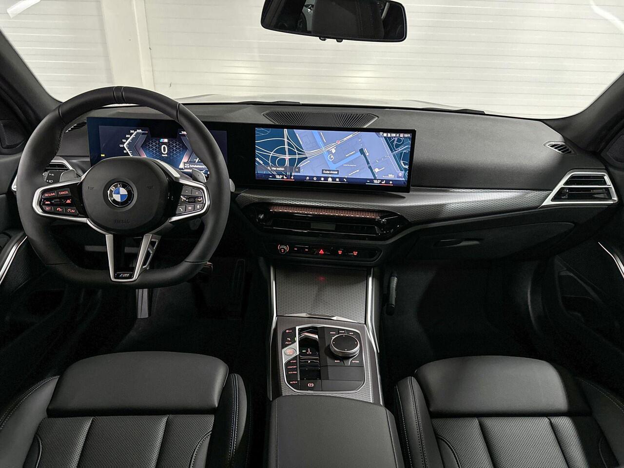 BMW 3-SERIE Sedan 318i | M-Sport Pro | Active Cruise Control | Hifi System | Schuif/-kanteldak | Selections