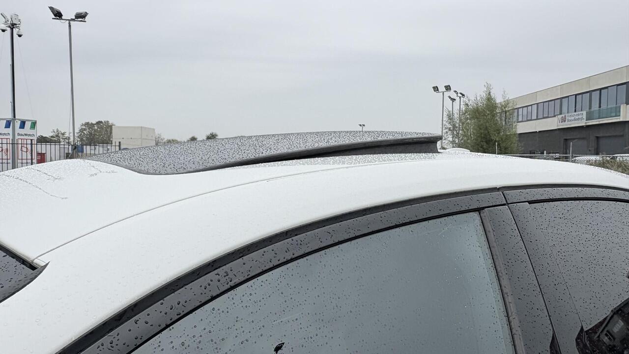 BMW 3-SERIE 320i High Executive M-Sport schuifdak