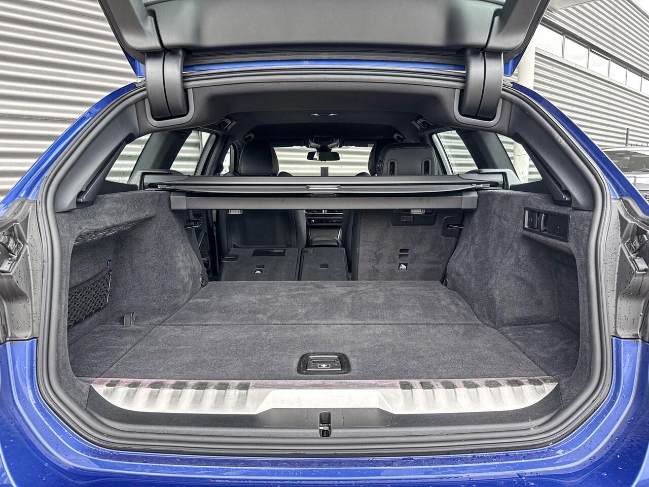 BMW 3-SERIE Touring 330e xDrive M Sport