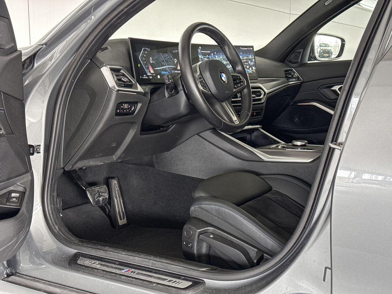 BMW 3-SERIE Sedan 318i | M-Sport | Travel Pack | Entertainment Pack | Schuif-/kanteldak | Selections