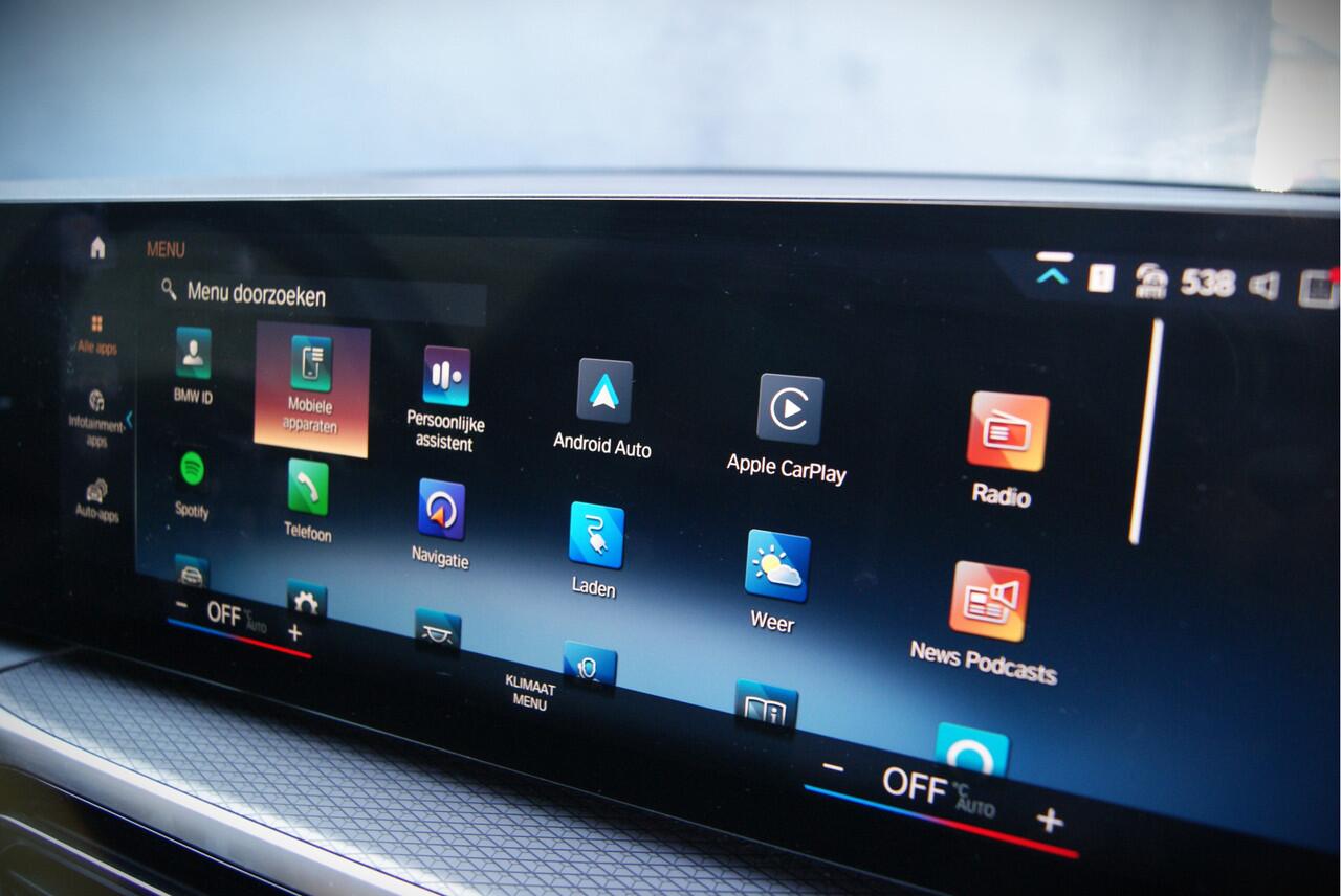 BMW 3-SERIE Touring 330e 292PK Lci M-Sport Shadow Widescreen/ACC/Camera/19Inch