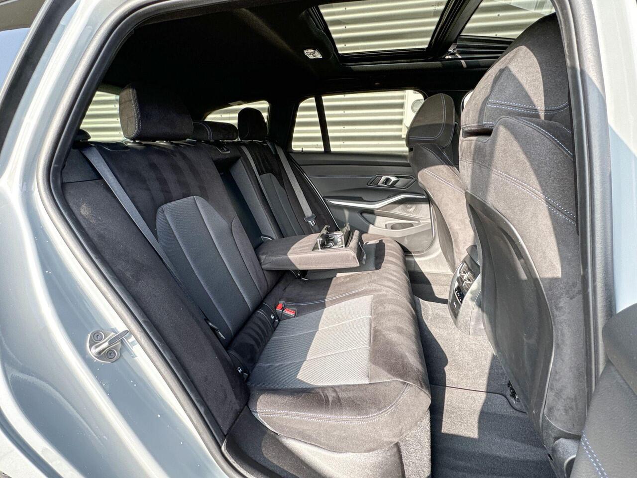 BMW 3-SERIE Touring 320d xDrive / Selections