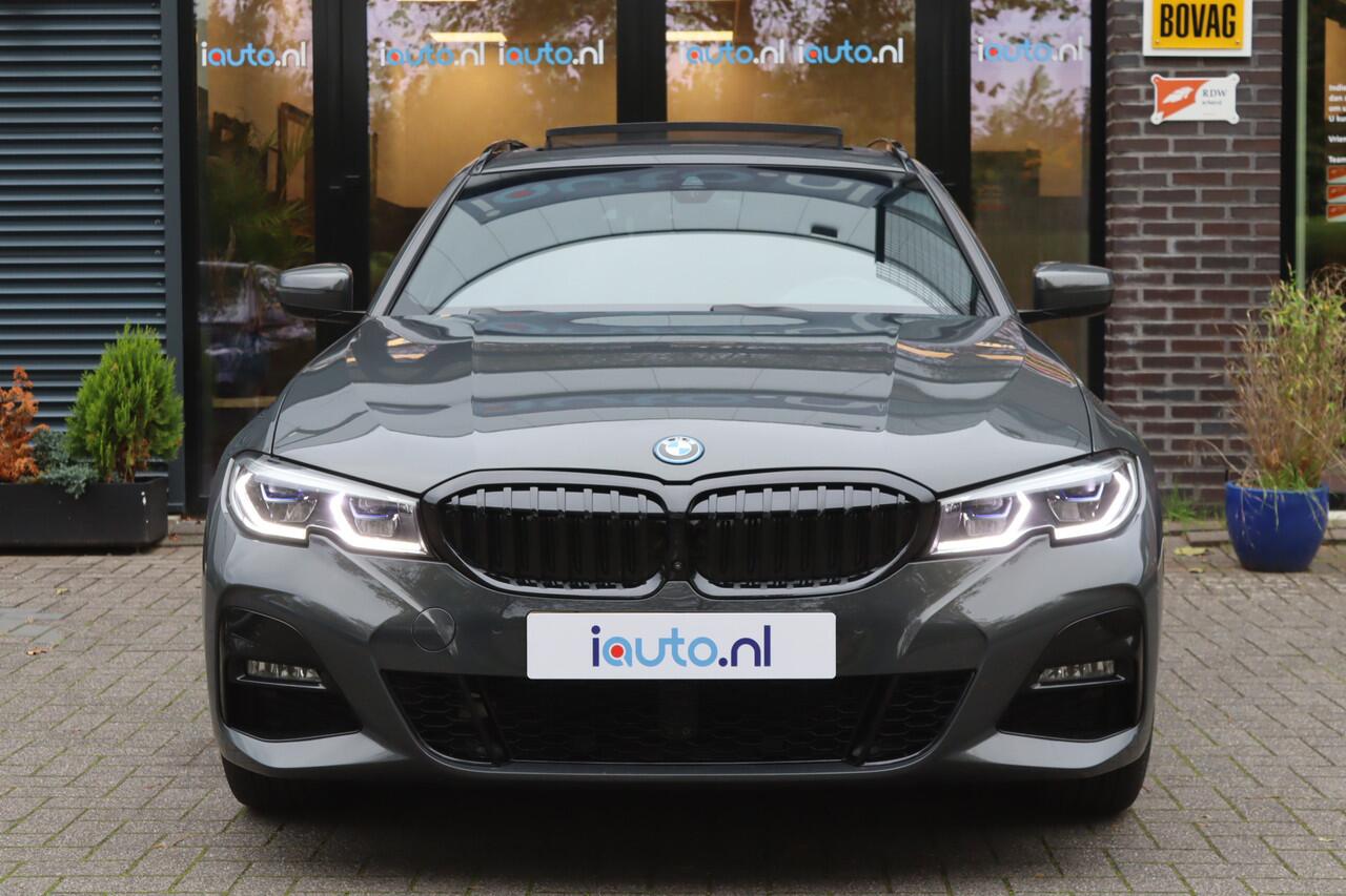 BMW 3-SERIE Touring 330e xDrive M-Sport Shadow Pano/Laser LED/360/Keyless/Elek. stoel+mem/Dodehoek/19"
