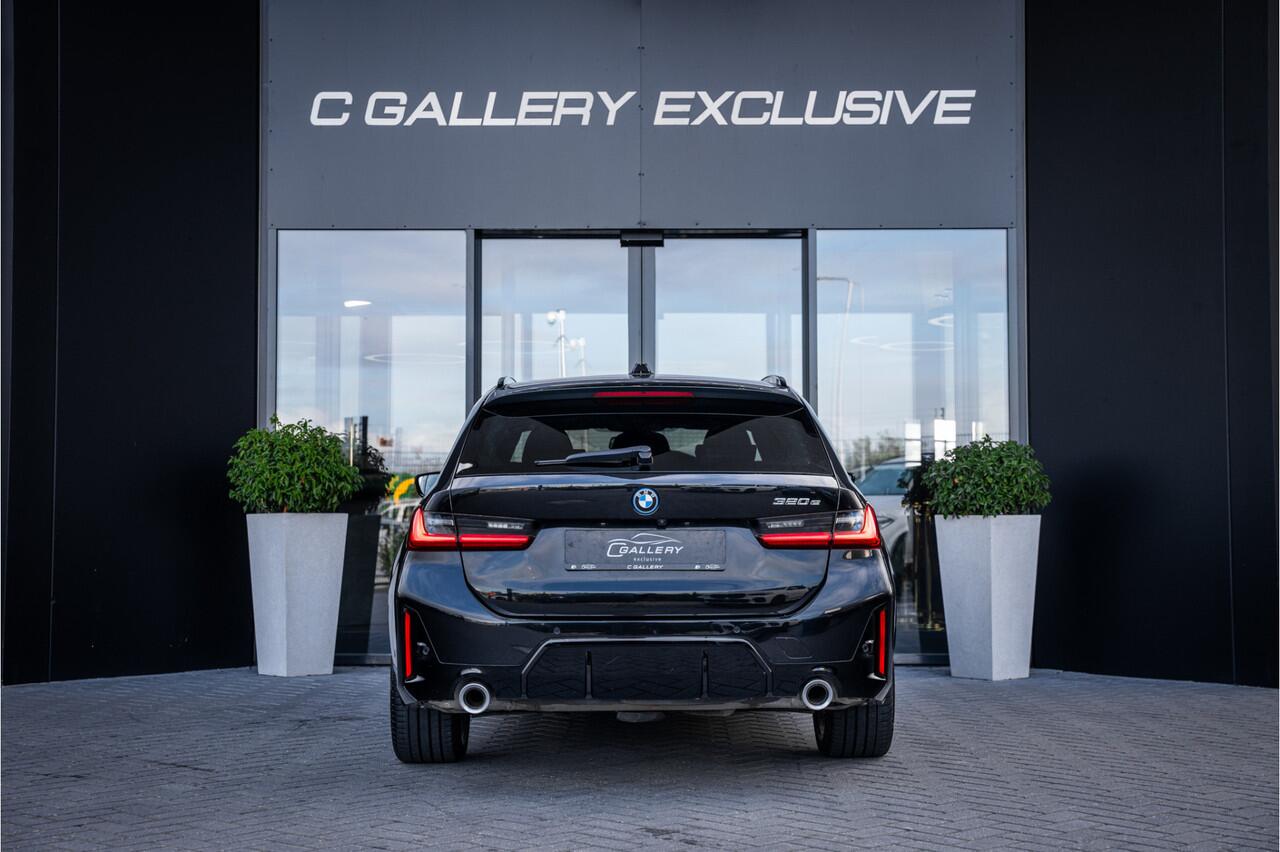 BMW 3-SERIE Touring 320e - M Sport | Panorama | HUD | Carplay | Stoelverwarming