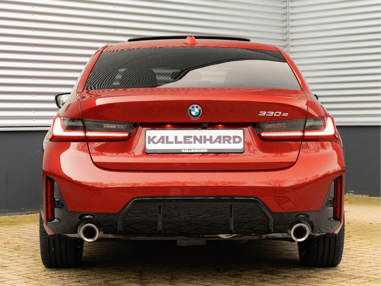 BMW 3-SERIE 330e M-Sport - LCI 2 - Schuifdak - Trekhaak - Widescreen - Hifi - Camera