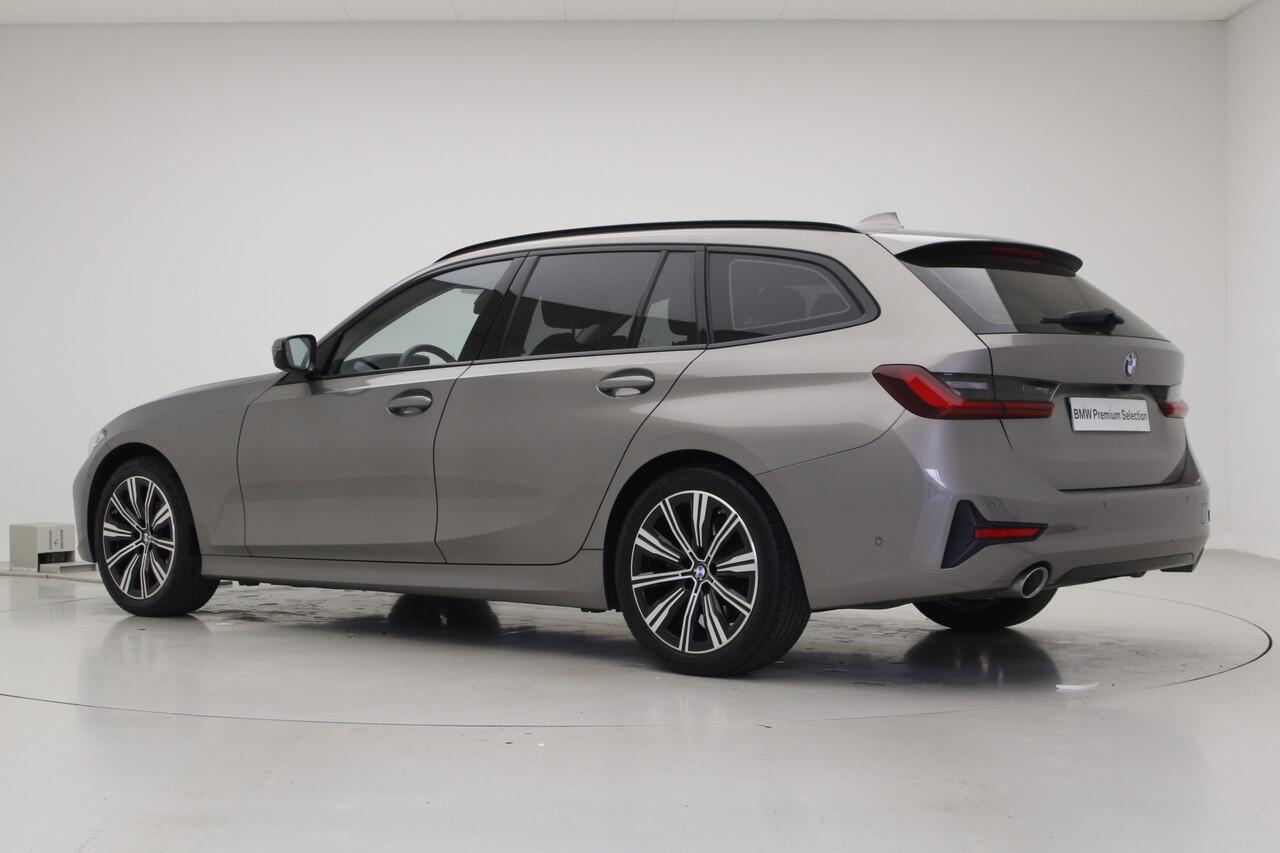 BMW 3-SERIE Touring 318i Sportline | Camera | Stoelverwarming | Hifi | Trekhaak |
