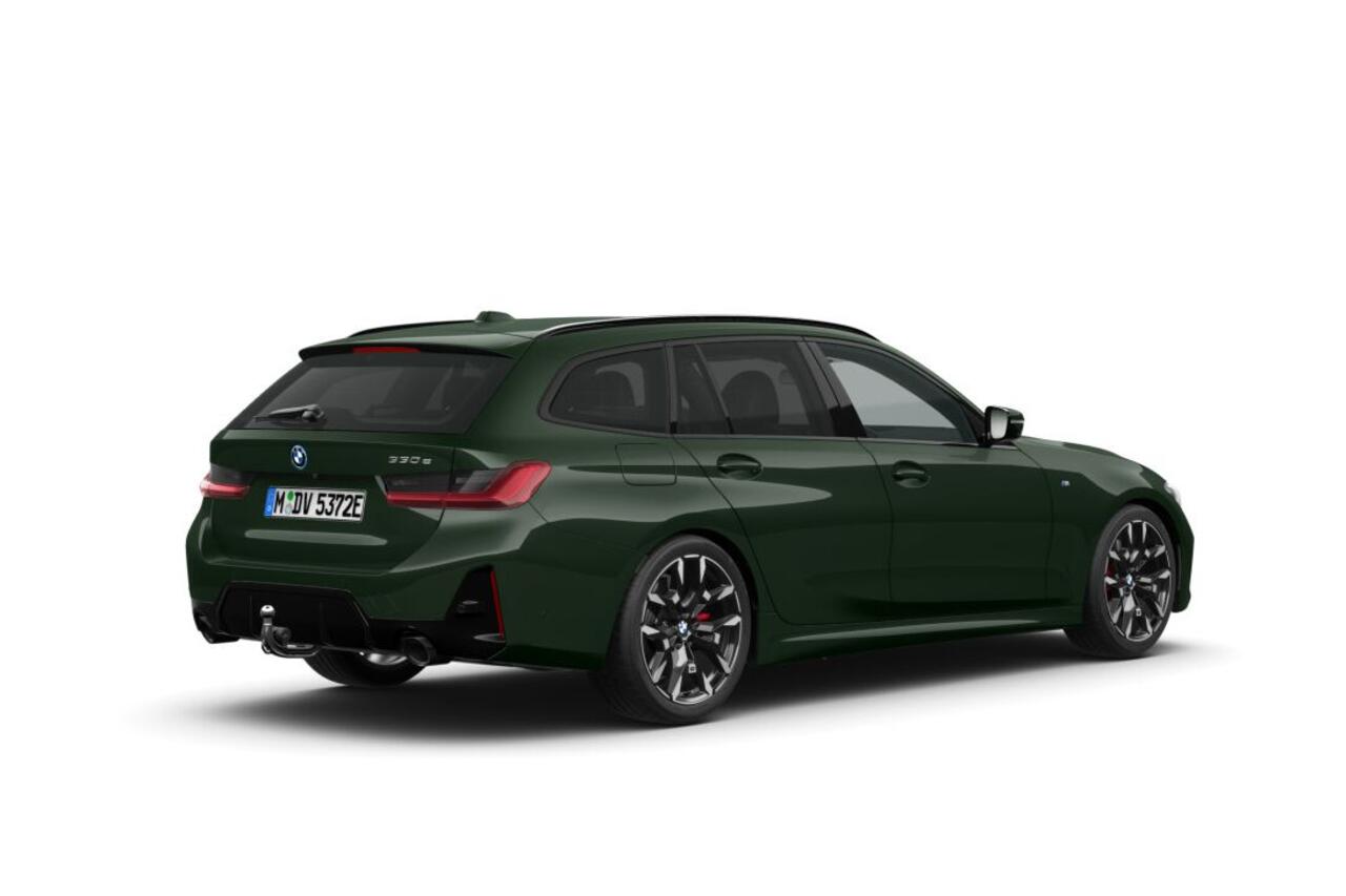 BMW 3-SERIE Touring 330e M Sport Edition | M Sportpakket Pro | Innovation Pack | Comfort Pack | Trekhaak