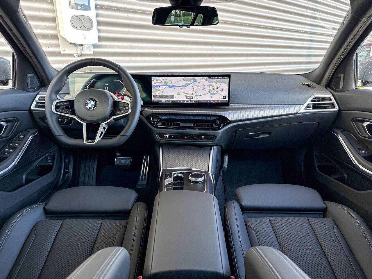 BMW 3-SERIE Touring 318i M Sportpakket / Comfort Pack / Comfort Access