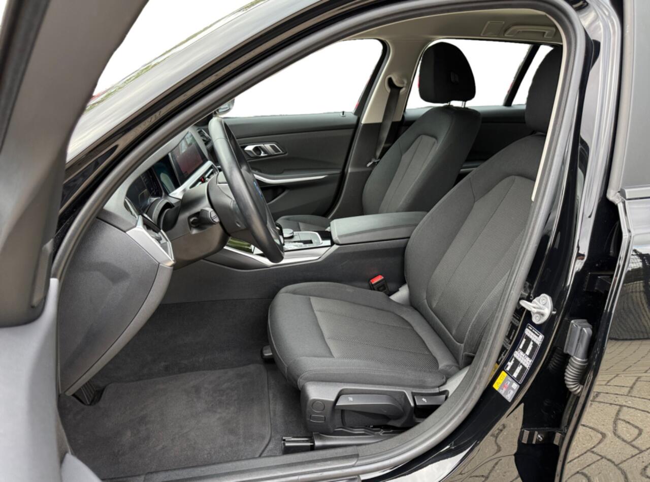 BMW 3-SERIE 320e xDrive Business Edition Plus I Navi I Keyless