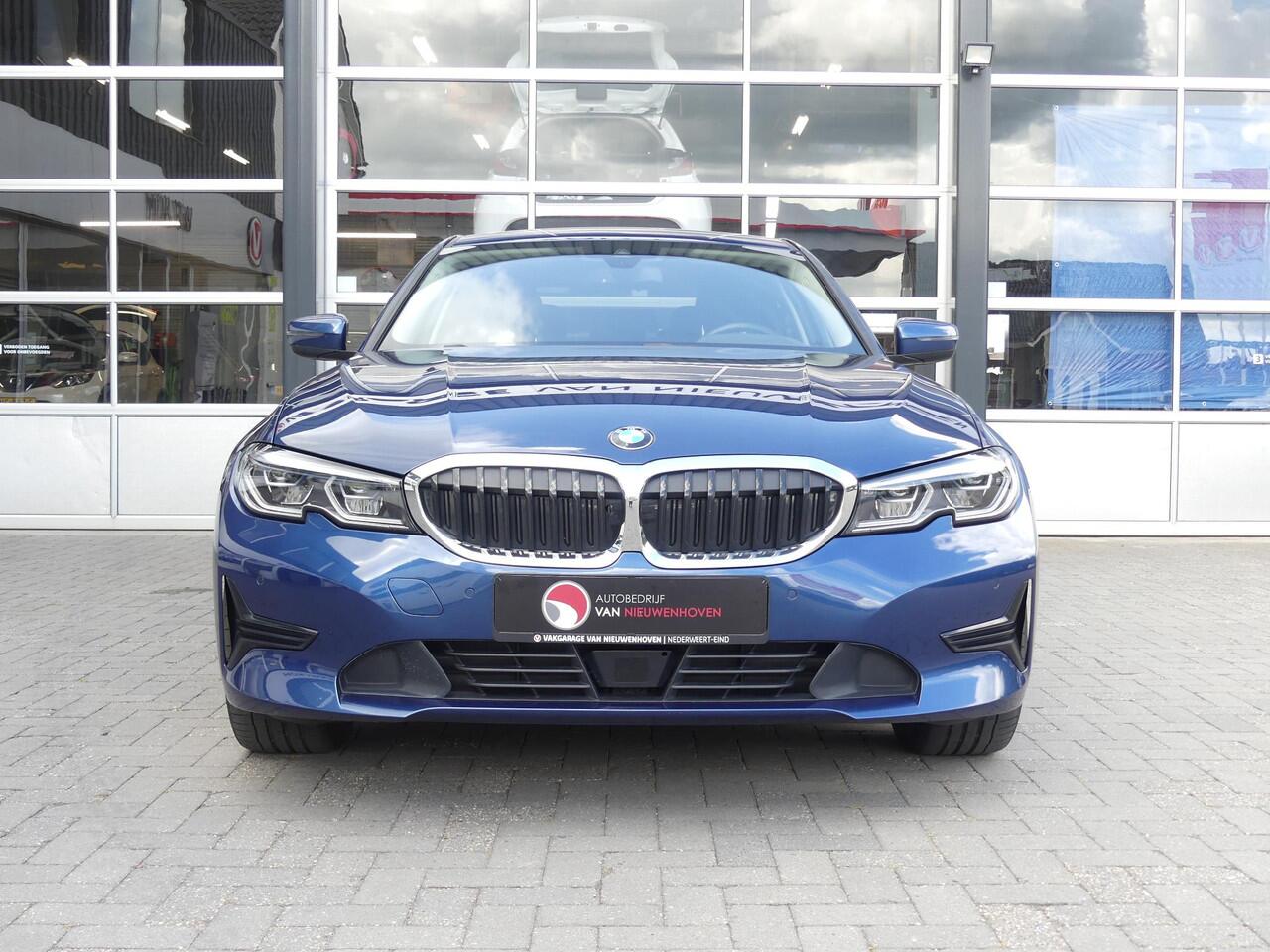 BMW 3-SERIE 330e xDrive *t/m 10de bouwjaar garantie!