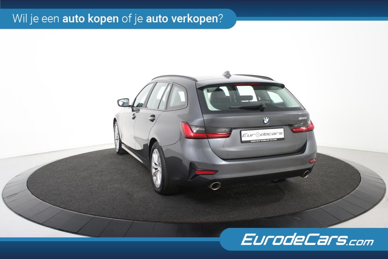BMW 3-SERIE Touring 320i *1ste Eigenaar*Leer*Navigatie*Trekhaak*