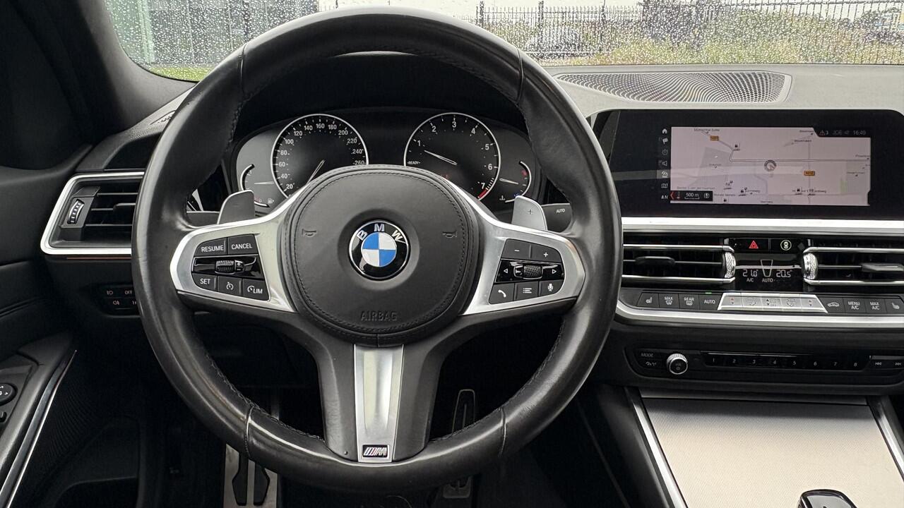 BMW 3-SERIE 320i High Executive M-Sport schuifdak