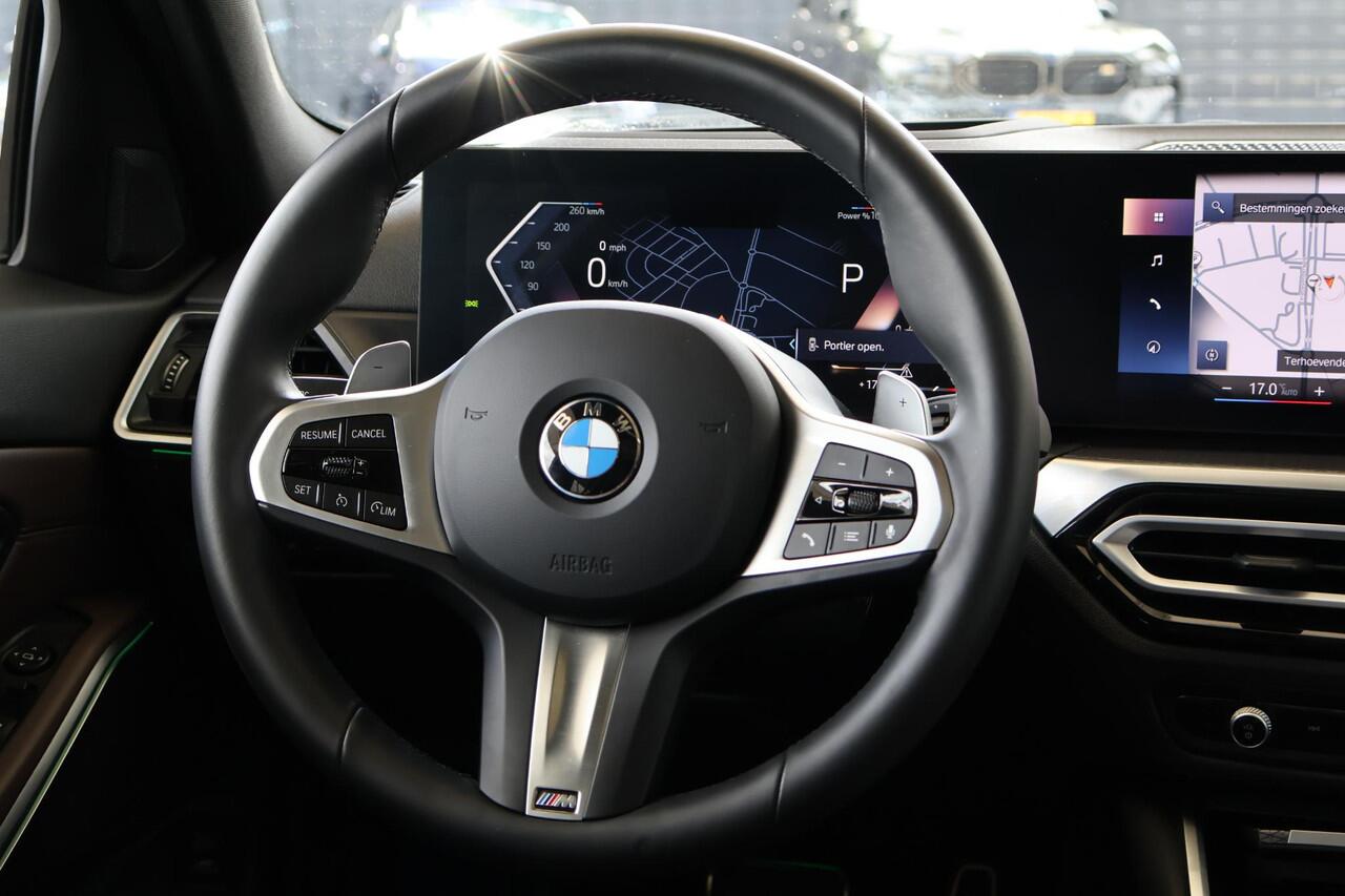 BMW 3-SERIE Touring 318i | M Sportpakket Pro | Innovation Pack | Travel Pack | Panoramadak