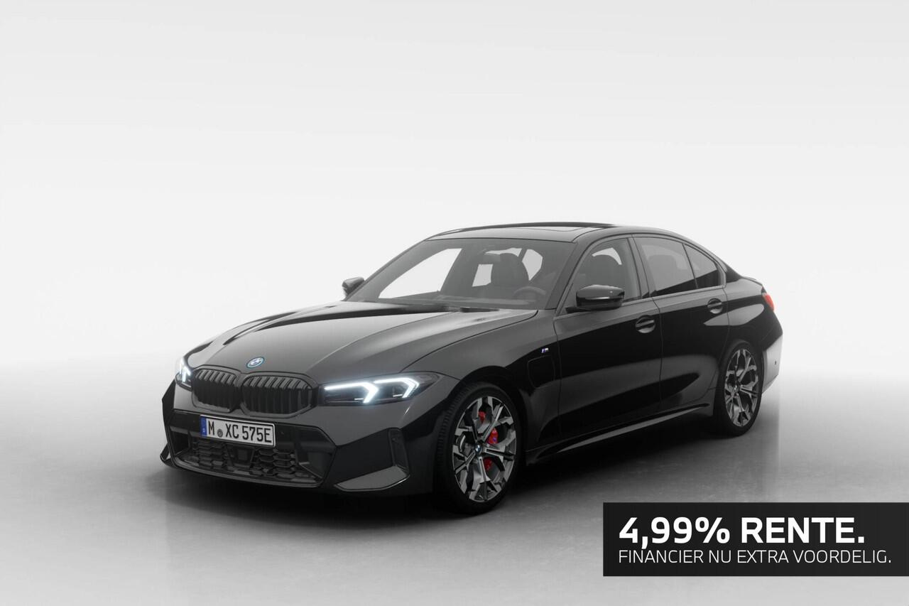 BMW 3-SERIE Sedan 330e | M Sport Pro | Comfort Pack | Active Cruise Control | Elektrisch bediend glazen schuif-/kanteldak