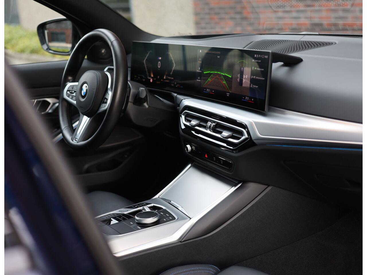 BMW 3-SERIE M340i xDrive | Schuifdak - HuD - 360