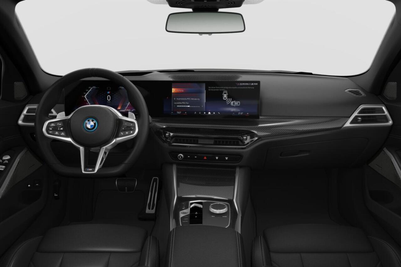 BMW 3-SERIE Sedan 330e | M Sport Pro | Innovation Pack | Comfort Pack | Trekhaak