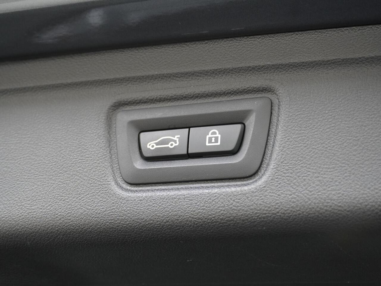 BMW 3-SERIE Touring 330e High Executive M SPORT DEALER ONDERHOUDEN | LASER LED | HARMAN KARDON | PANORAMADAK| RIJKLAARPRIJS INCL. 12 MND BOVAG GARANTIE