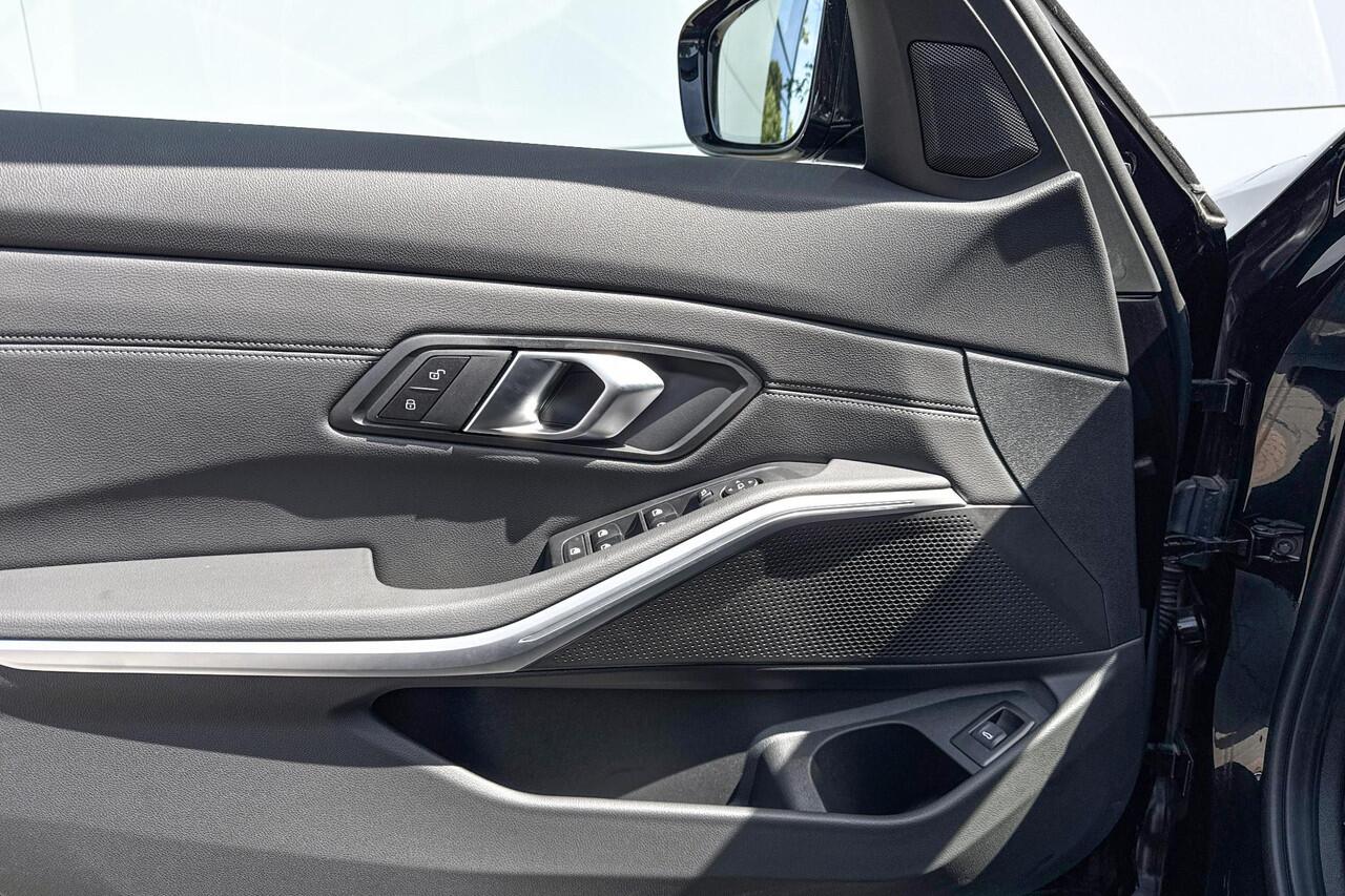 BMW 3-SERIE Touring 320i