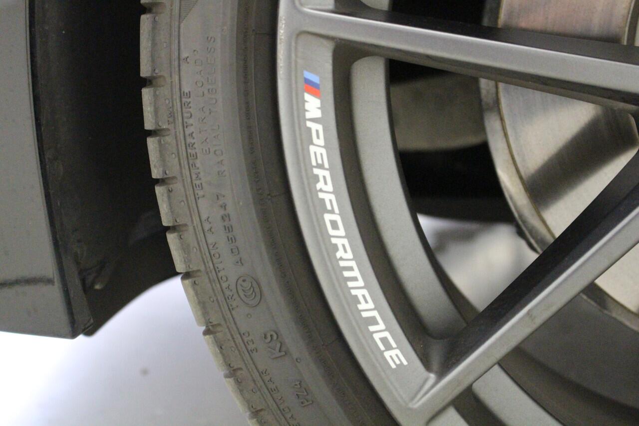 BMW 3-SERIE 320e M-Sport | 19" M-Performance | Leder | Camera | Nu voor 41.895,-