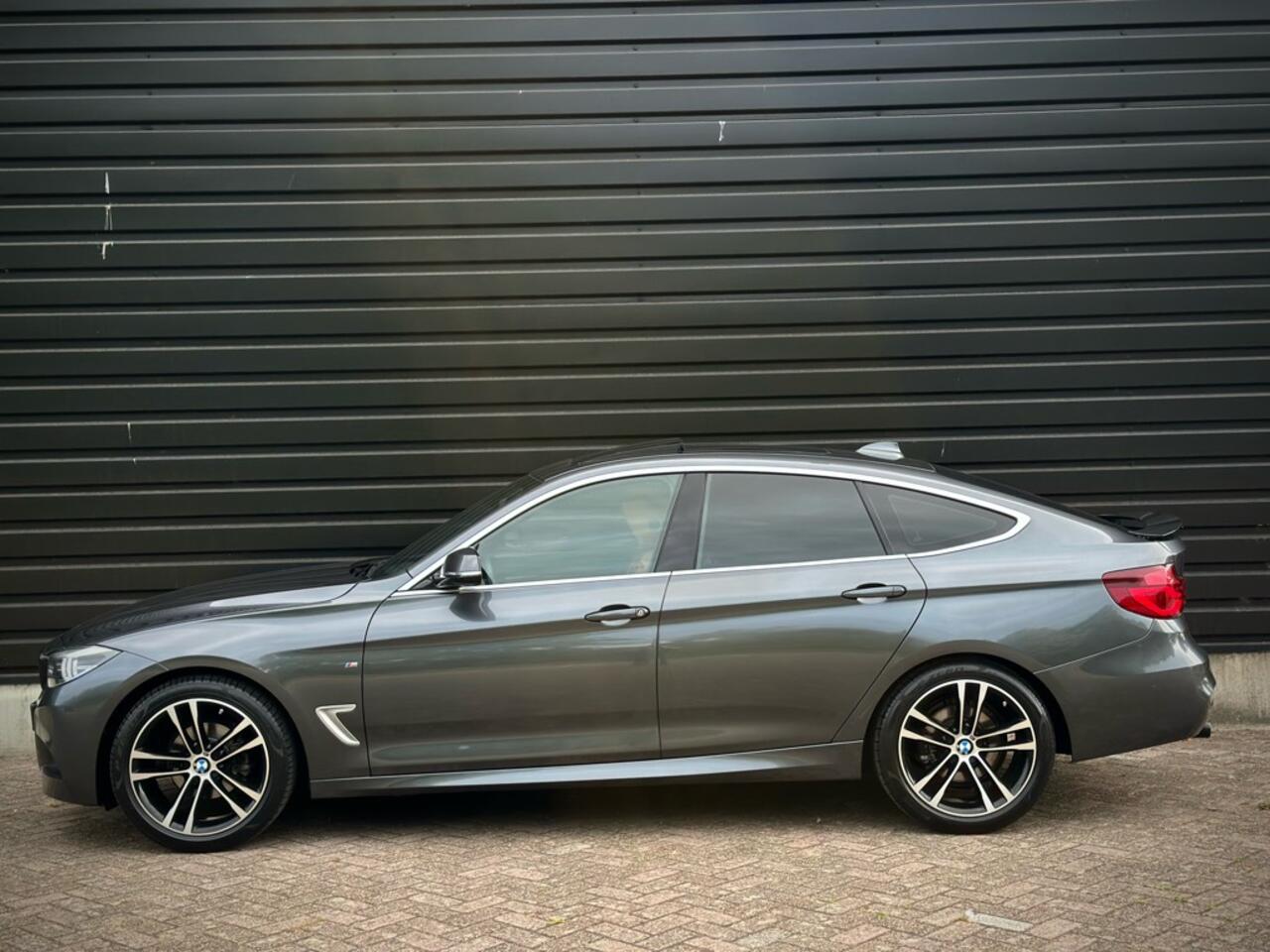 BMW 3-SERIE 320i PANO|VIRTUAL|CAMERA|HiFi|CARPLAY