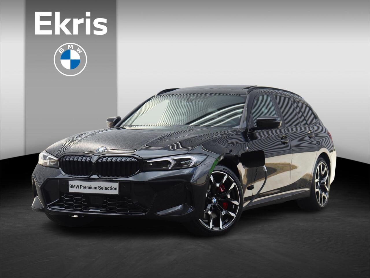 BMW 3-SERIE Touring 330e | High Executive | M Sportpakket Pro | Panodak | Trekhaak | Adaptive Cruise Control | Innovation Pack | Head-Up | Parking Assistant Plus | 19'' LMV