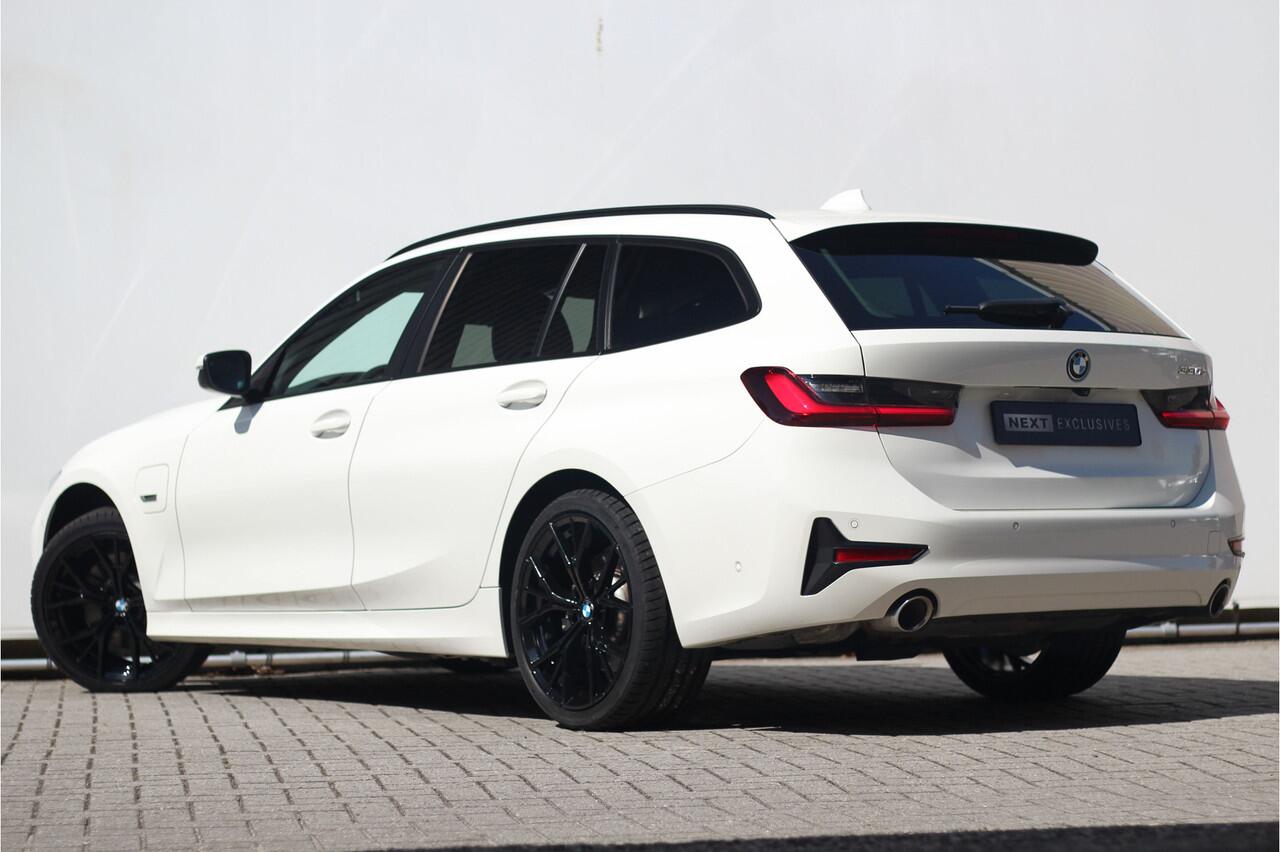 BMW 3-SERIE Touring 330e | ACC | Keyless | Camera