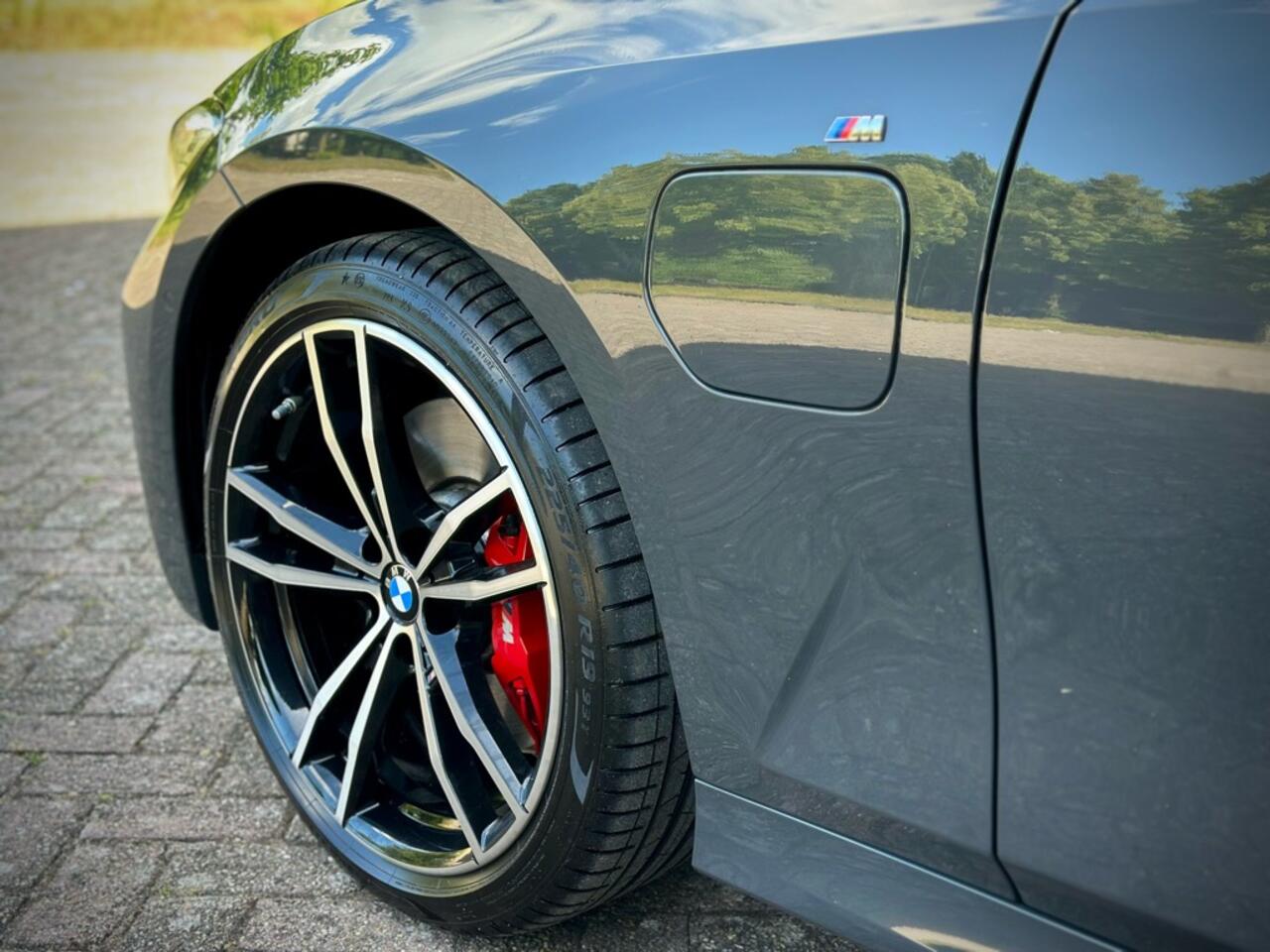 BMW 3-SERIE 330e eDrive M-Sport PANO|HUD|360|MEMORY