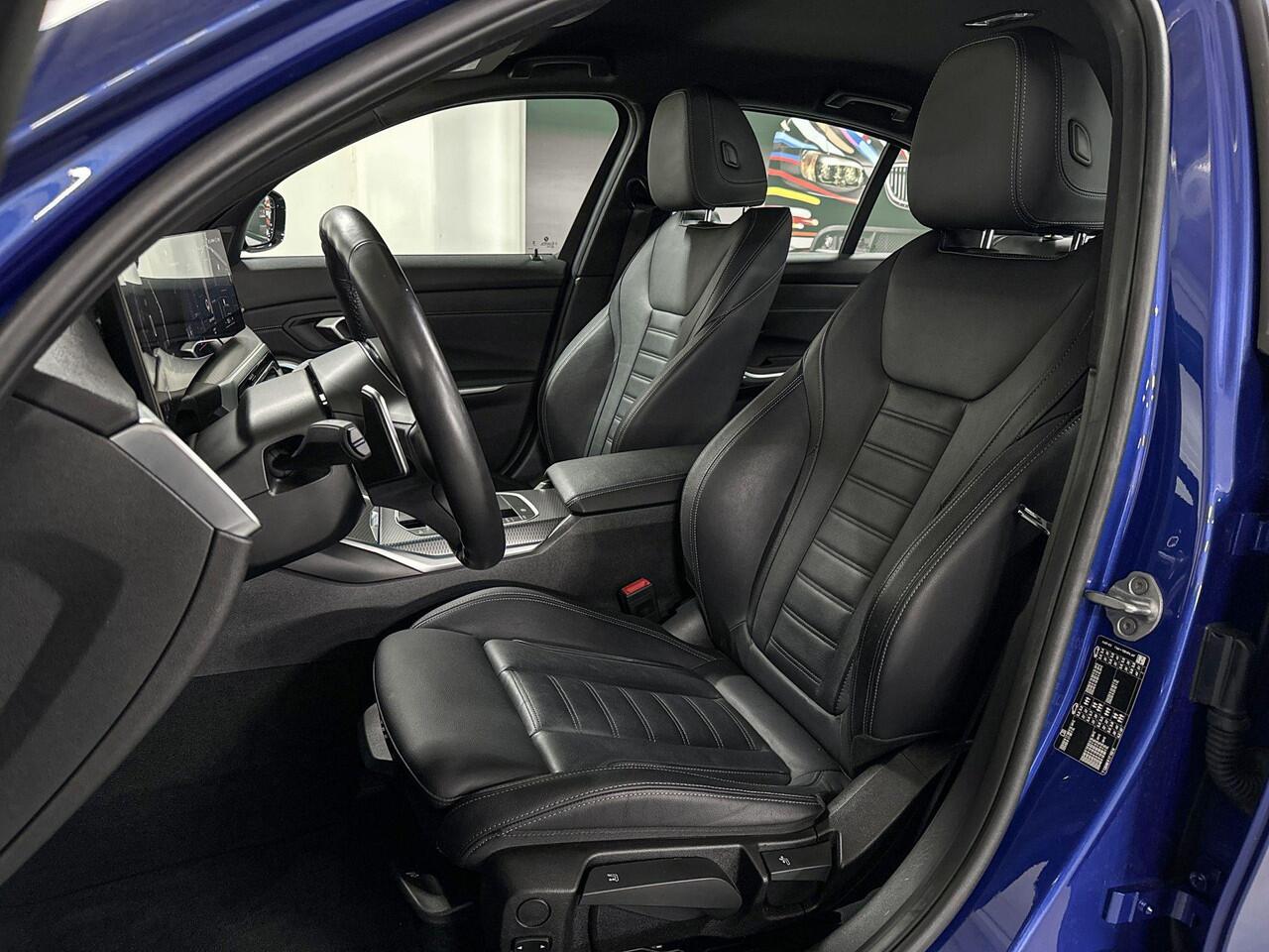 BMW 3-SERIE Sedan 320i l M-Sport | Stoelverwarming