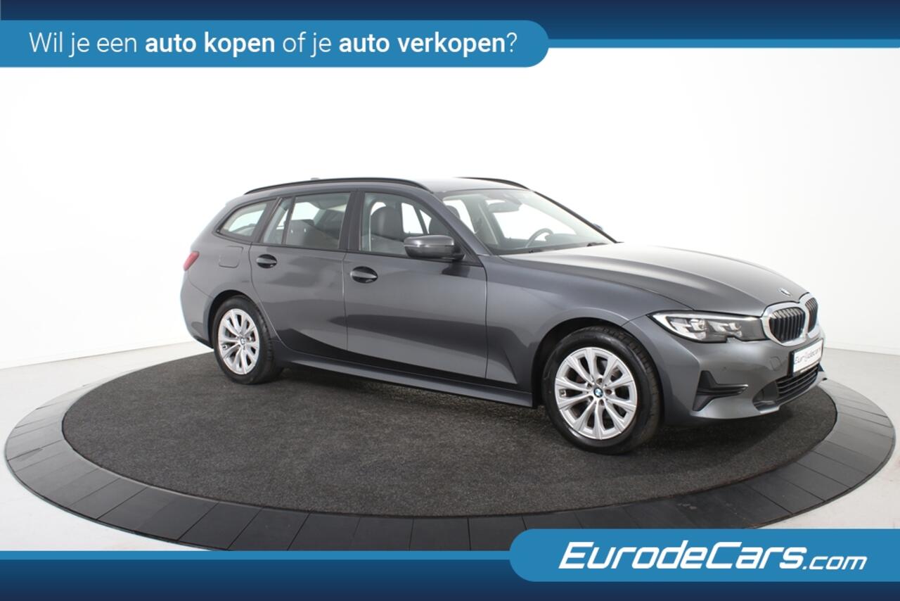 BMW 3-SERIE 320i Touring *1ste Eigenaar*Leer*Navigatie*Trekhaak*
