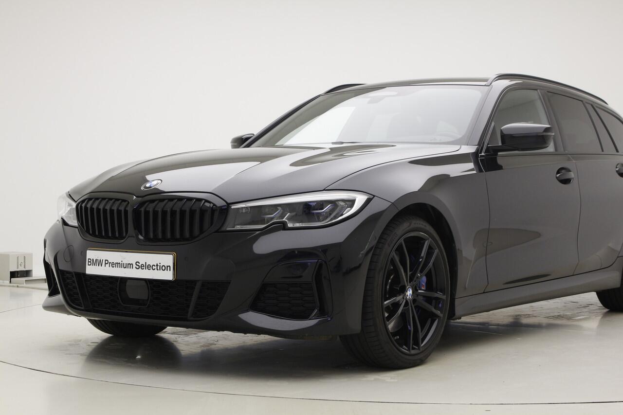 BMW 3-SERIE Touring M340i xDrive | Panorama | Camera | Laser | Driving Assistant Professional