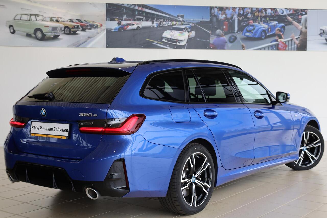 BMW 3-SERIE Touring 320e | M Sportpakket | Entertainment Pack | Travel Pack