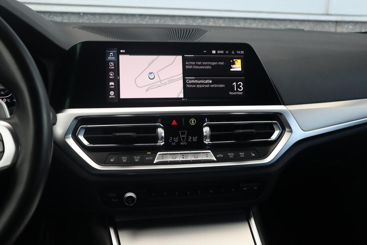 BMW 3-SERIE Touring M-Sport SOH 93% / Hifi / Stoelverwarming / 18inch / Sportstoelen /