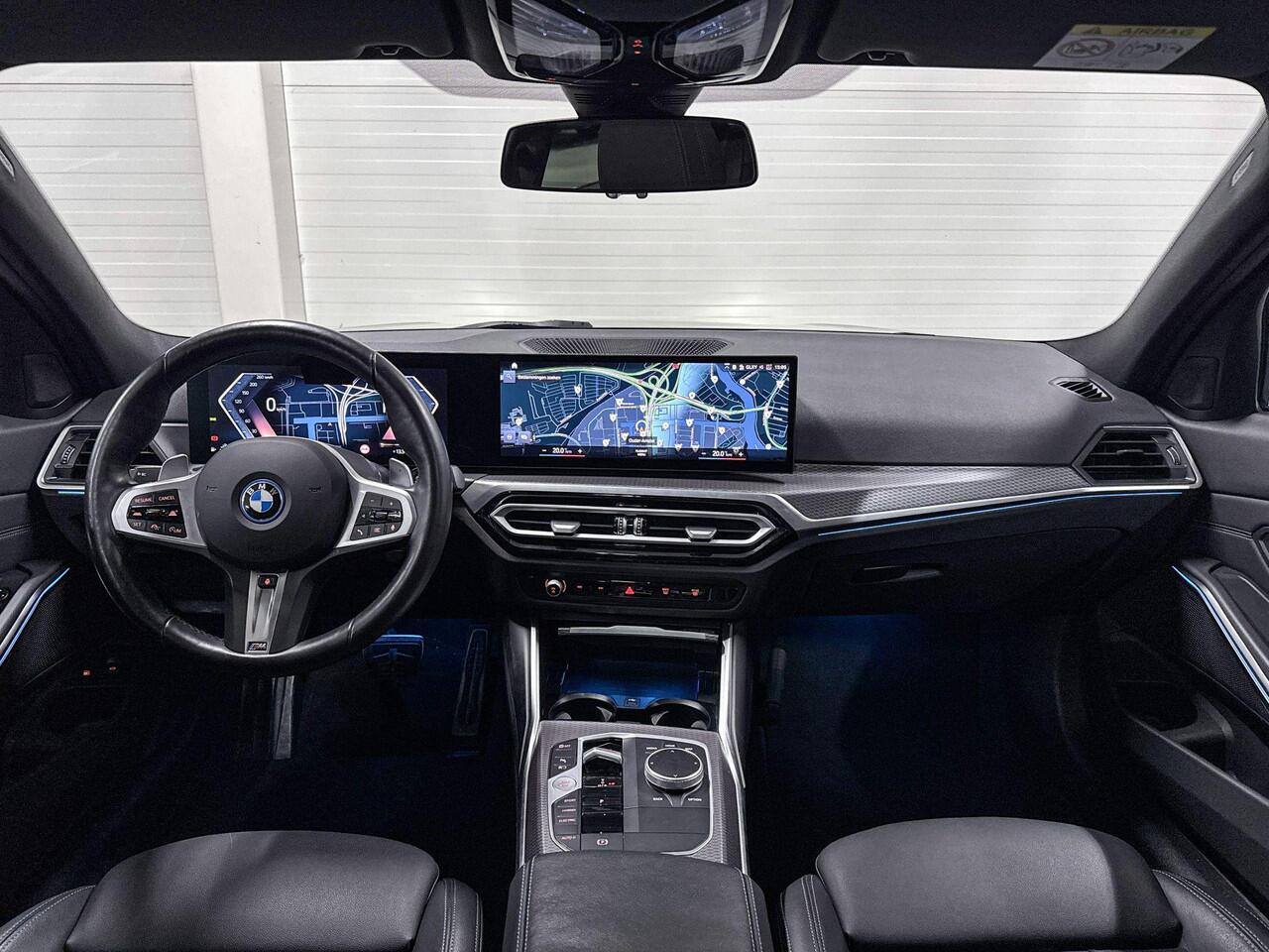 BMW 3-SERIE Touring 320e | M-Sport | HiFi | Pano | Stoelverwarming