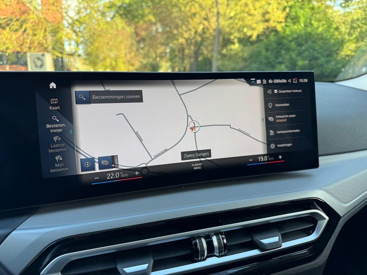 BMW 3-SERIE 318 i Touring autom nw model ecc,curvedscreen,navi,lmv,led,pdc,carplay