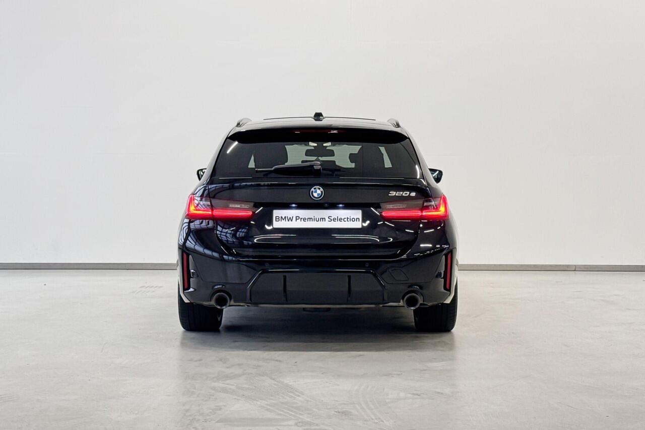 BMW 3-SERIE Touring 320e
