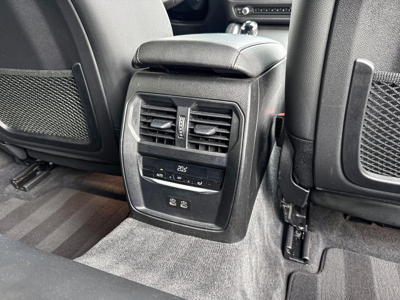 BMW 3-SERIE Sedan 330e | High Executive | M Sport | 19 inch